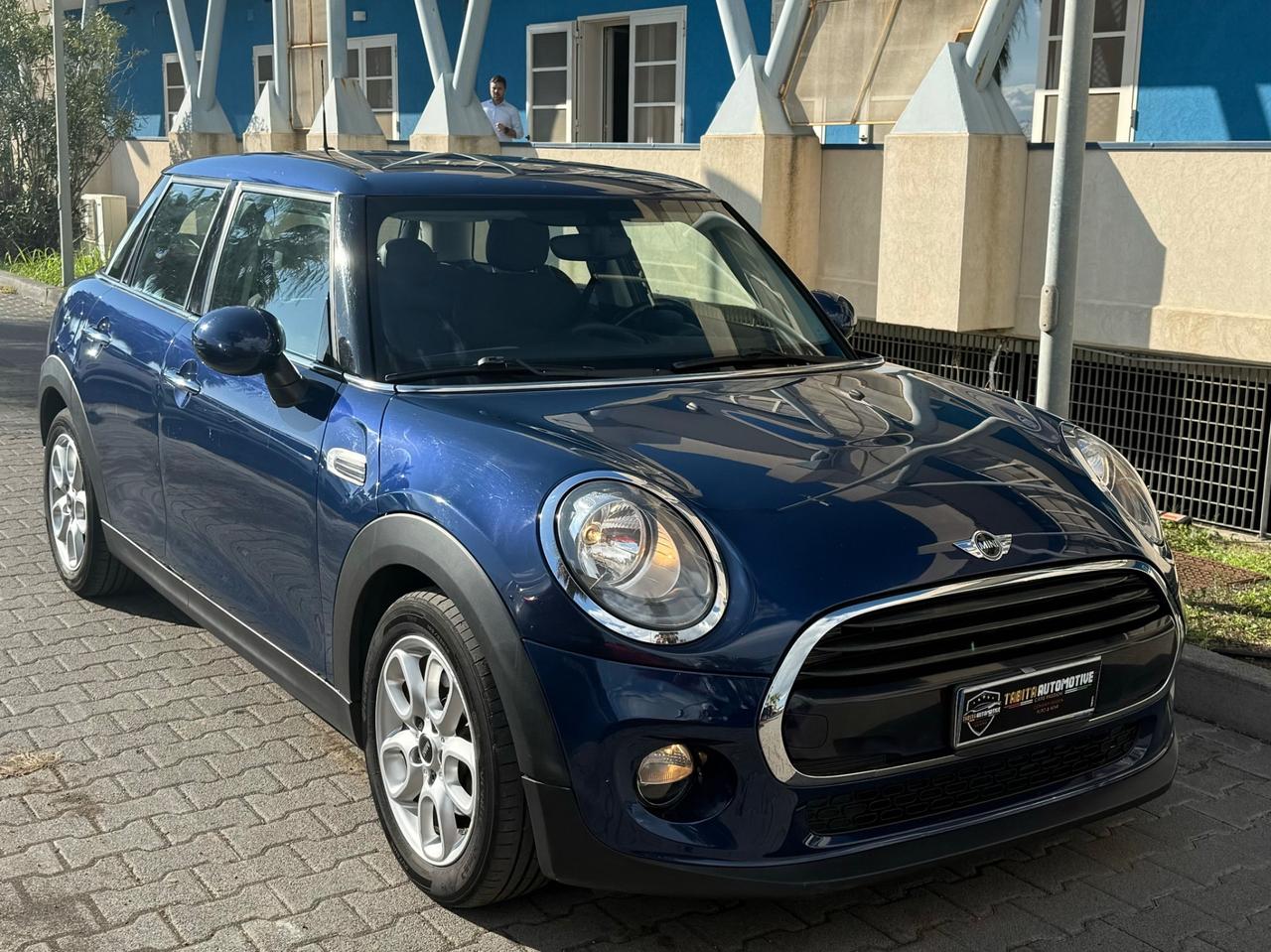 Mini Cooper 1.5 D Hipe 5p 116cv