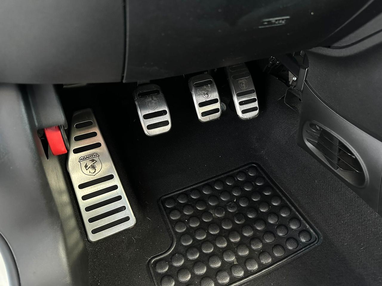 Abarth 595 Turismo 1.4 Turbo T-Jet 165 CV