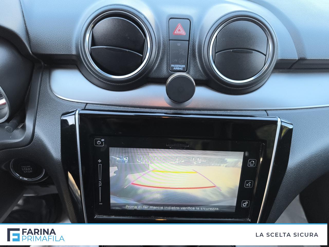 SUZUKI Swift VI 2020 - Swift 1.2h Top 2wd