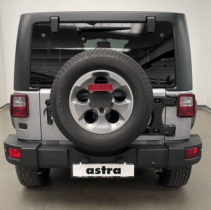 Jeep Wrangler Unlimited 2.8 CRD DPF Rubicon Auto