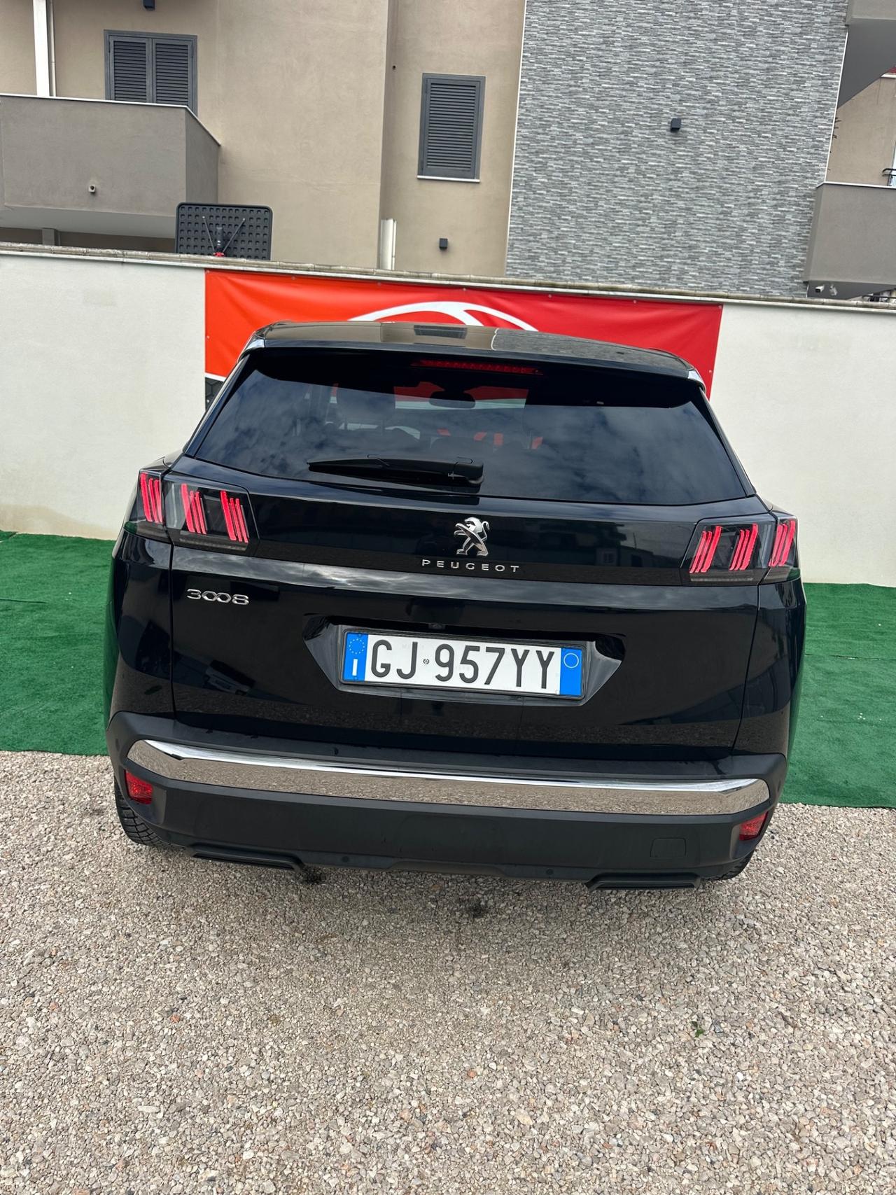 Peugeot 3008 BlueHDi 130 S&S EAT8 Allure