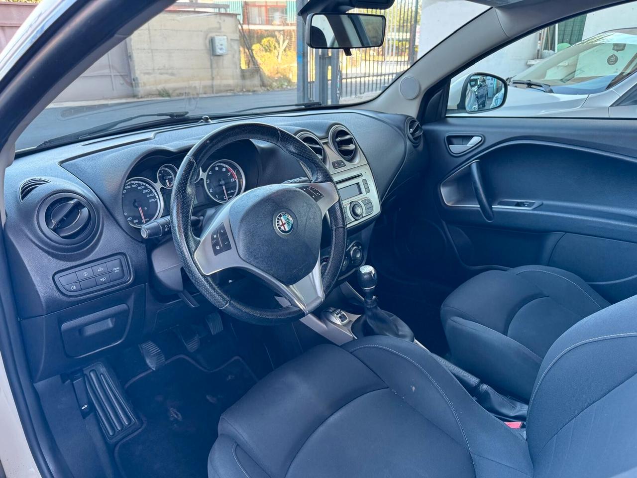 Alfa Romeo MiTo 1.4 105 CV M.air S&S Distinctive Sport Pack