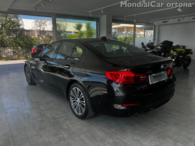 BMW 520 d aut. Sport line berlina