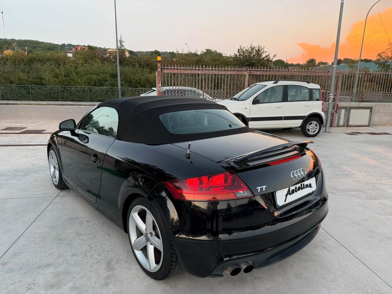 Audi TT -CABRIO- 2.0 Tdi QUATTRO - S LINE