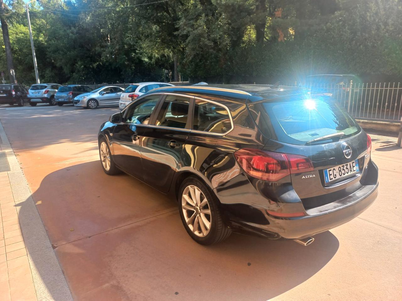 Opel Astra 1.4 100CV Sports Tourer Cosmo