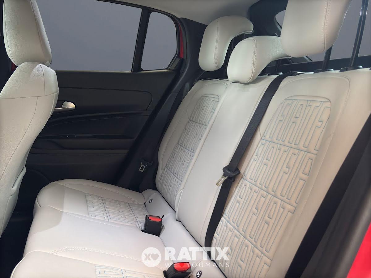 Fiat 600 1.2 hybrid 145CV La Prima auto