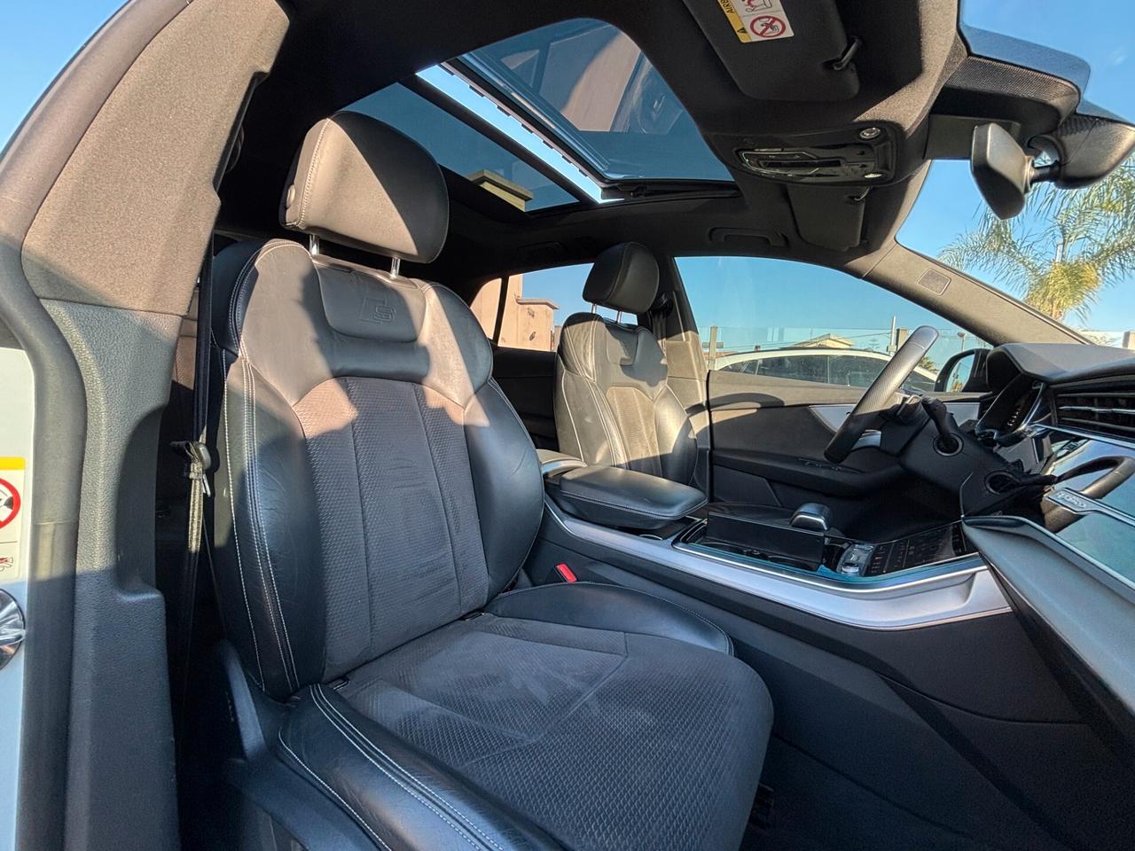 Audi Q8 SUV 45 TDI quattro tiptronic S line edition