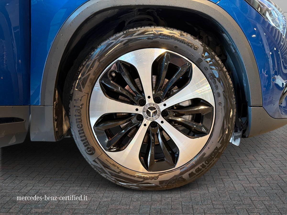 Mercedes-Benz GLA 180 Progressive Advanced Plus auto