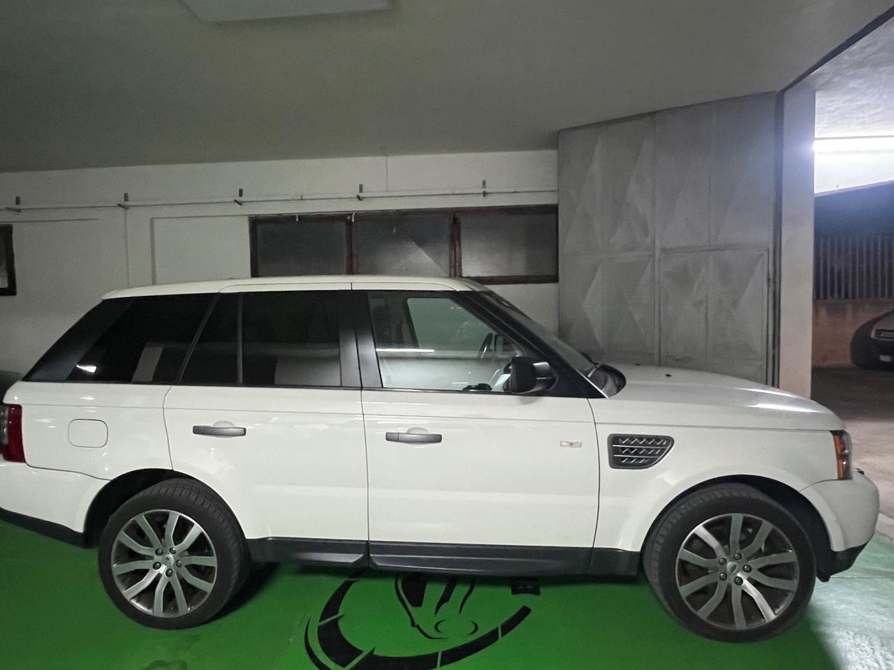 Land Rover Range Sport 2.7 TDV6 HSE