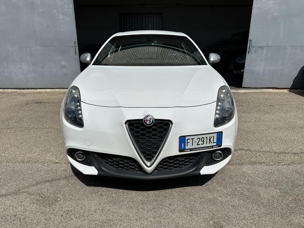 Alfa Romeo Giulietta 1.4 Turbo GPL NEOPATENTATI