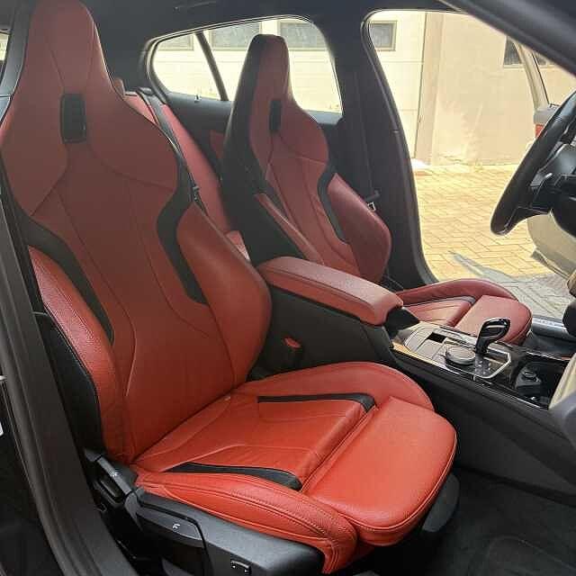 BMW M135 5-door M135i xDrive Colorvision Edition