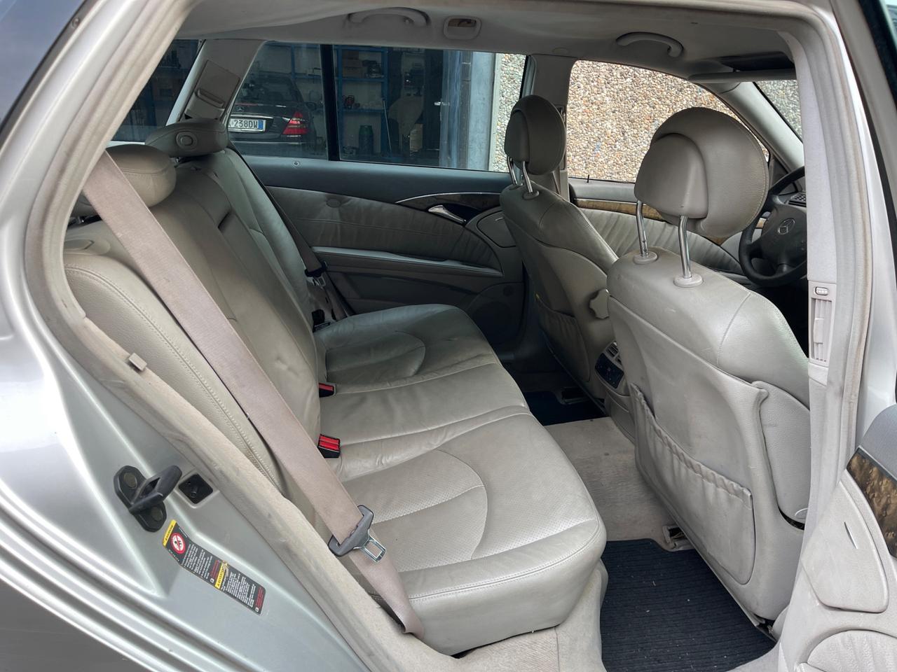 MERCEDES E 320 S.W. BENZINA-GPL EURO4 4MATIC AVANGARGE