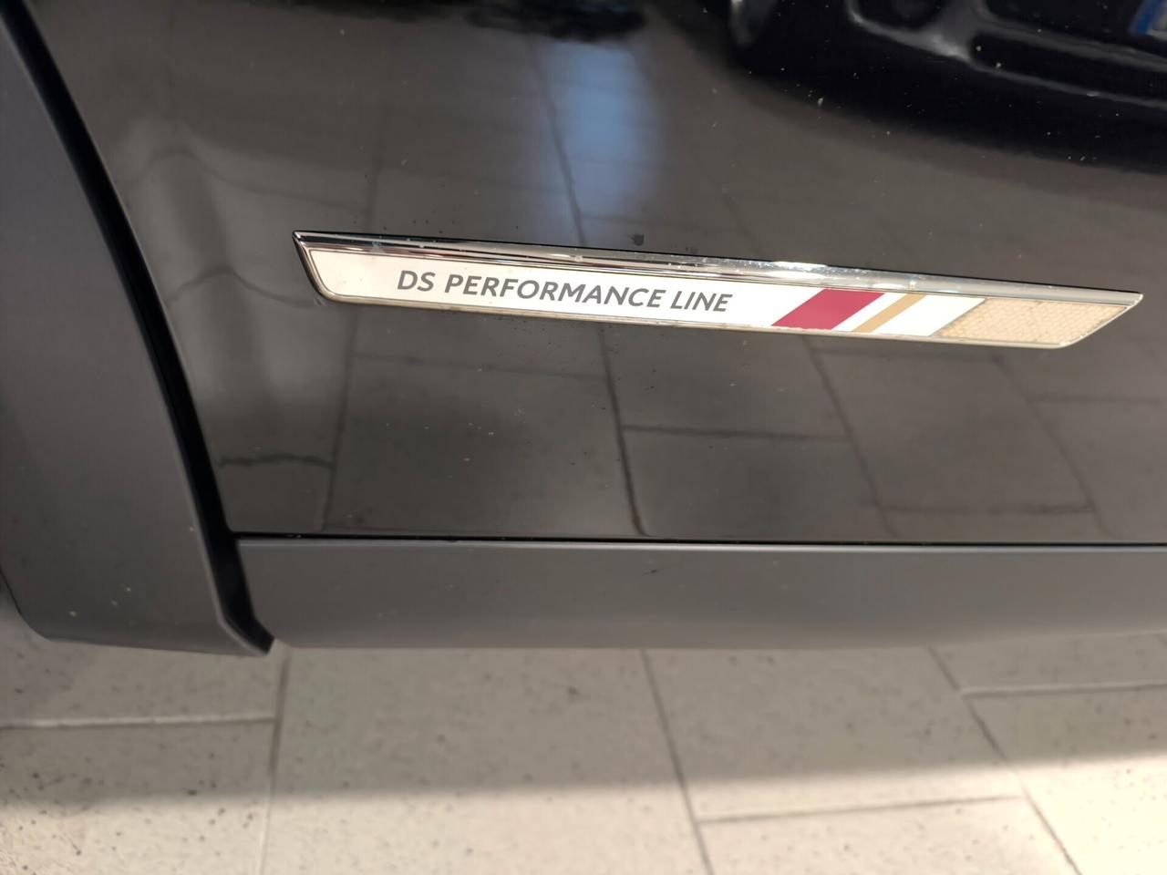 Ds DS3 3 Crossback PureTech 155 aut. Performance Line