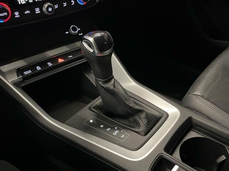 Audi Q3 Audi Sportback Business Plus 35 TDI 110(150) kW(PS) S tronic