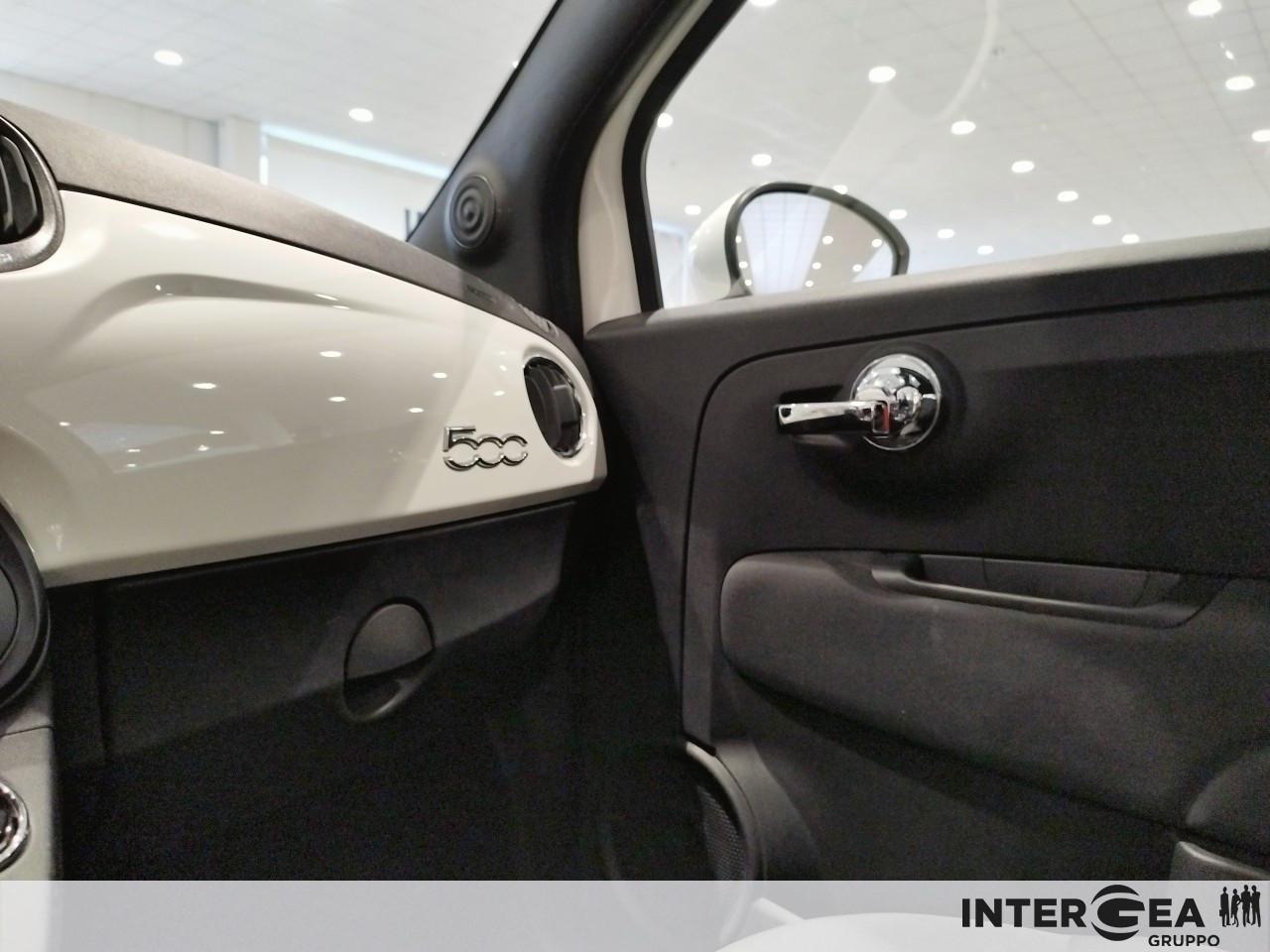 FIAT 500 1.0 hybrid Dolcevita 70cv