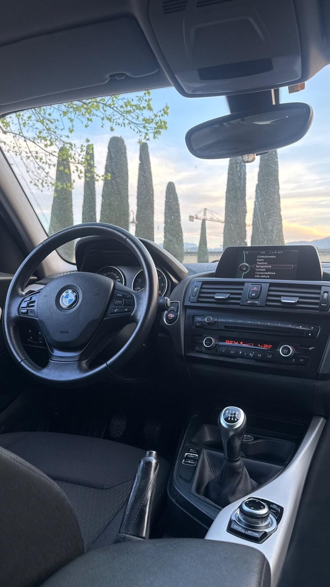 BMW Serie 1 118d Unique – 2014