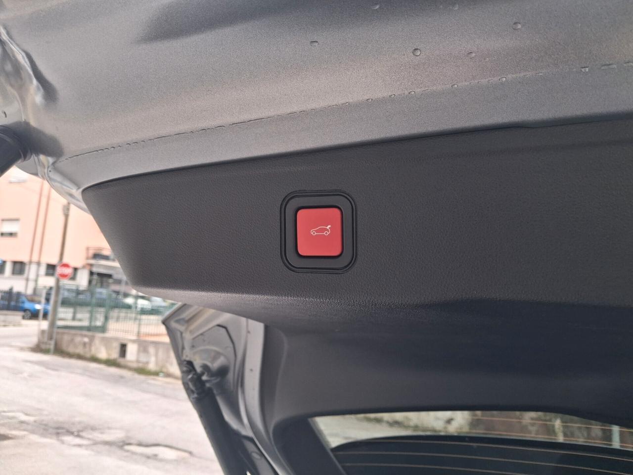 Jeep Avenger 1.2 Turbo 145 CV MHEV 4xe Overland