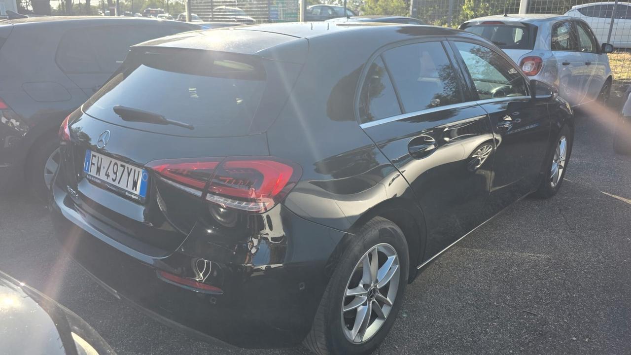 Mercedes-benz A 180 d Automatic Business Extra