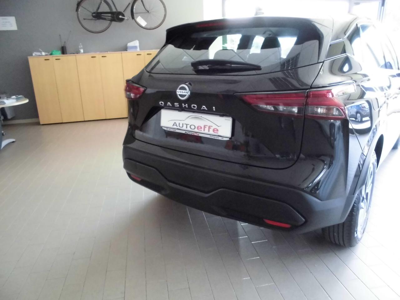 Nissan Qashqai MHEV 140 CV Business