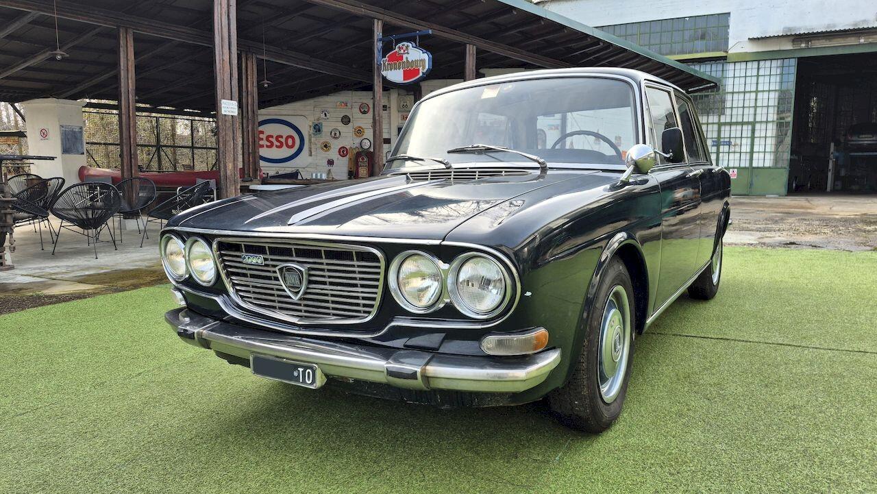 Lancia Flavia Berlina 2000 LX – 1970 - SUMMER PRICE