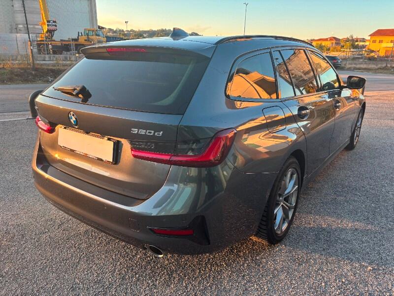BMW Serie 3(G20/1-80/1) 320d 48V xDrive Touring...