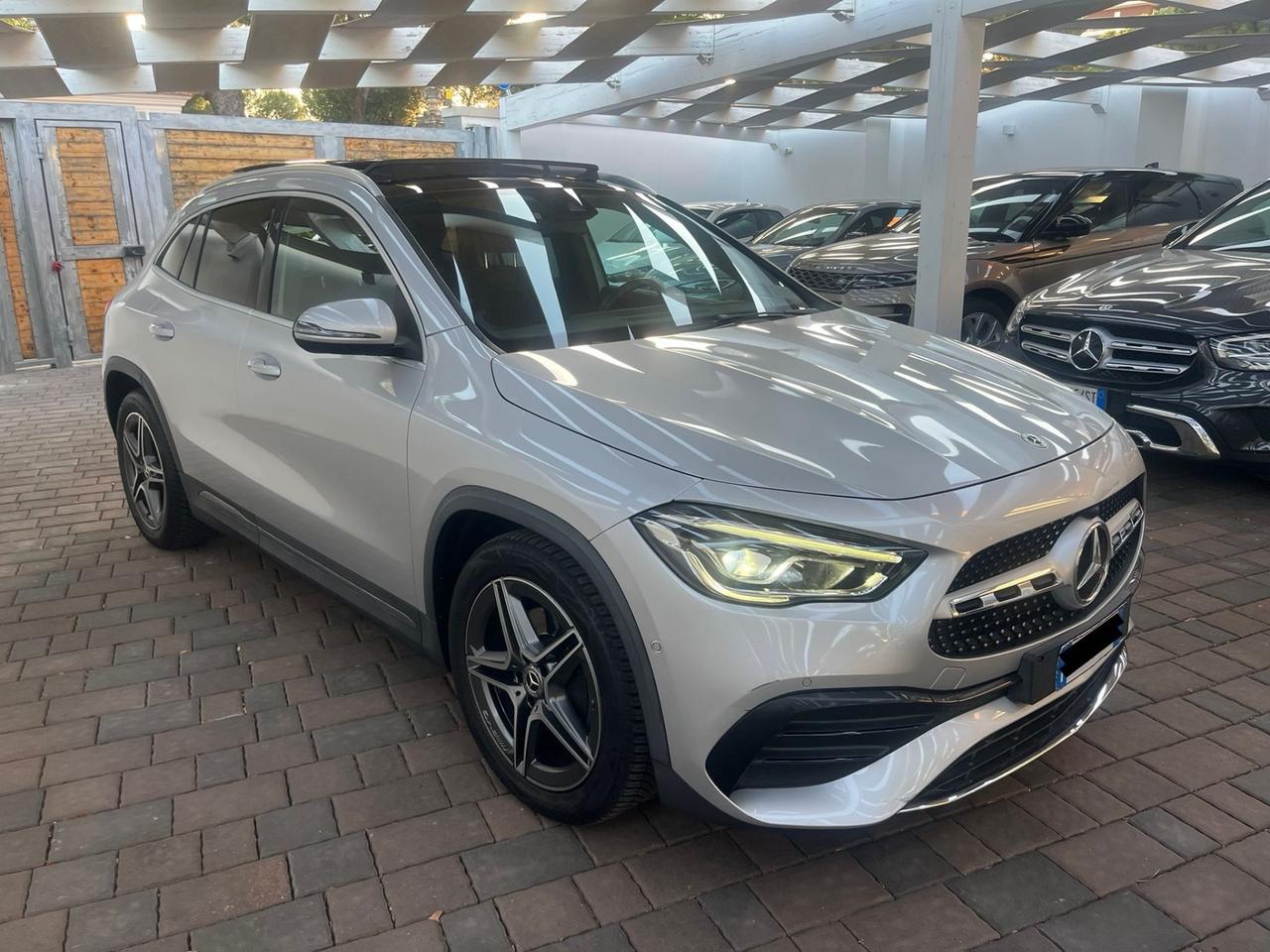 Mercedes-benz GLA 200 d Automatic Premium