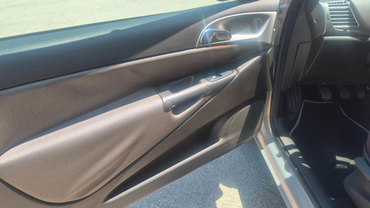 Lancia Ypsilon 1.2 Oro Giallo