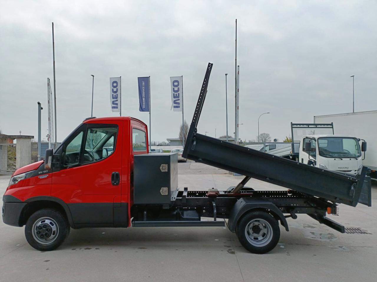 IVECO DAILY 35C12