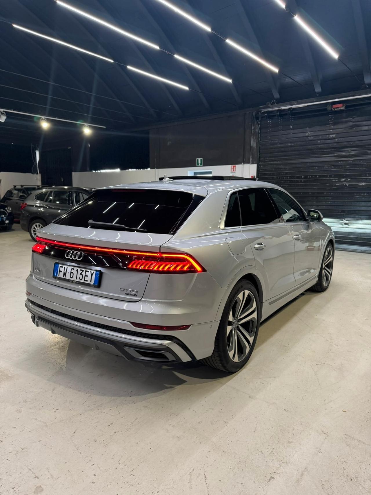 Audi Q8 50 TDI 286 CV quattro tiptronic Sport
