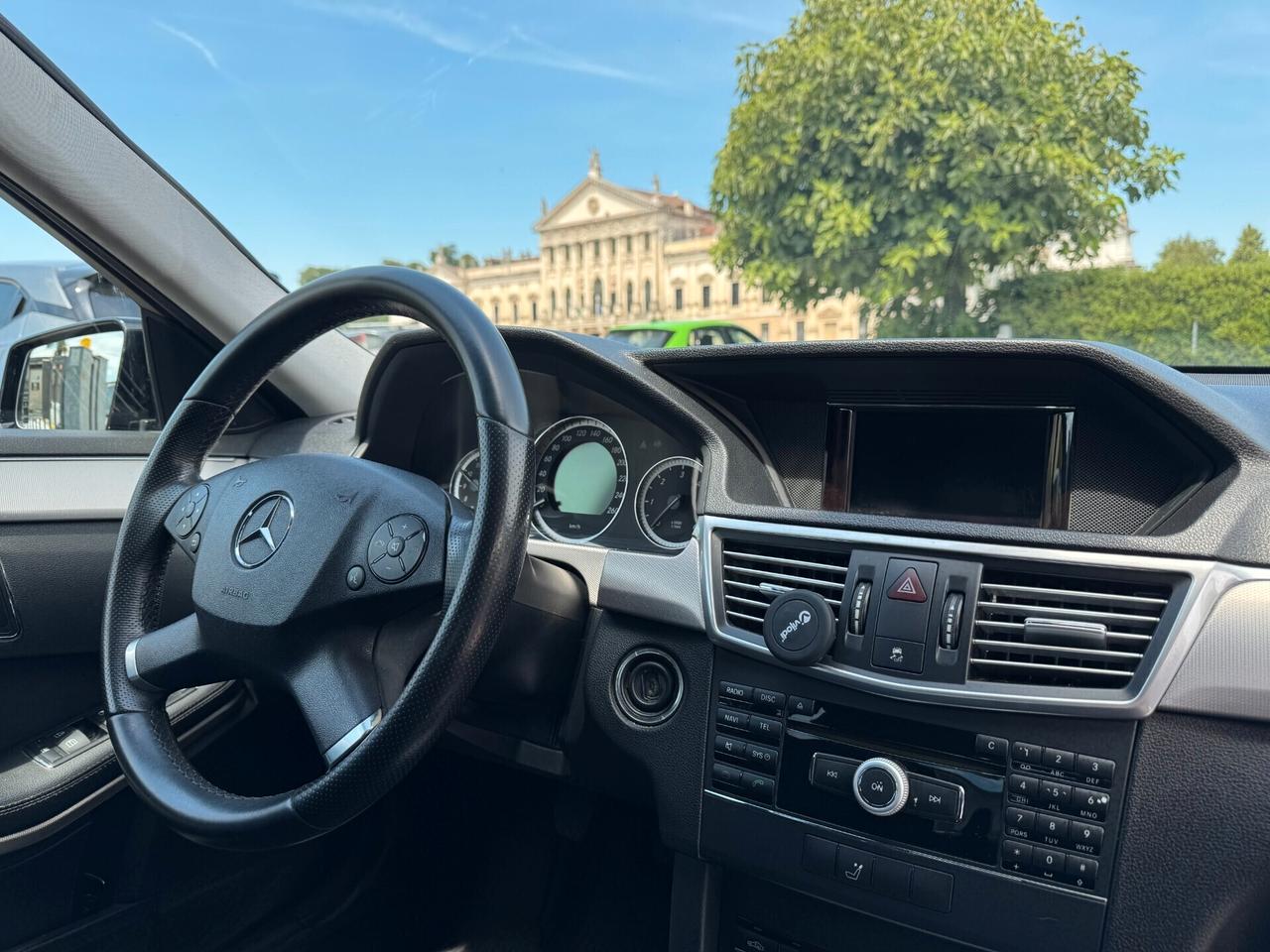 Mercedes-benz E 200 CDI BlueEfficiency Executive