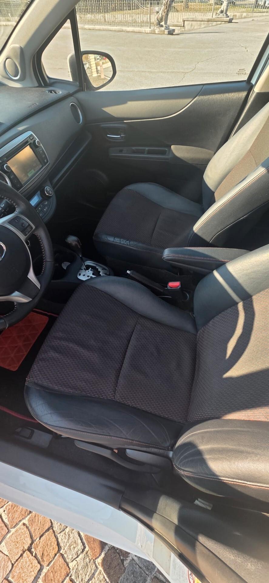 Toyota Yaris 1.3 5 porte Active CVT Stop & Start
