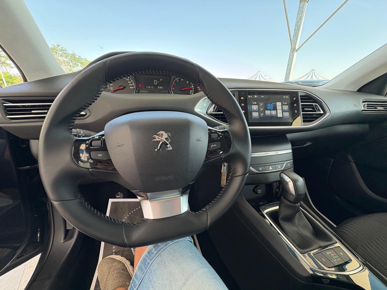 Peugeot 308 BlueHDi 120 S&S EAT6 Business