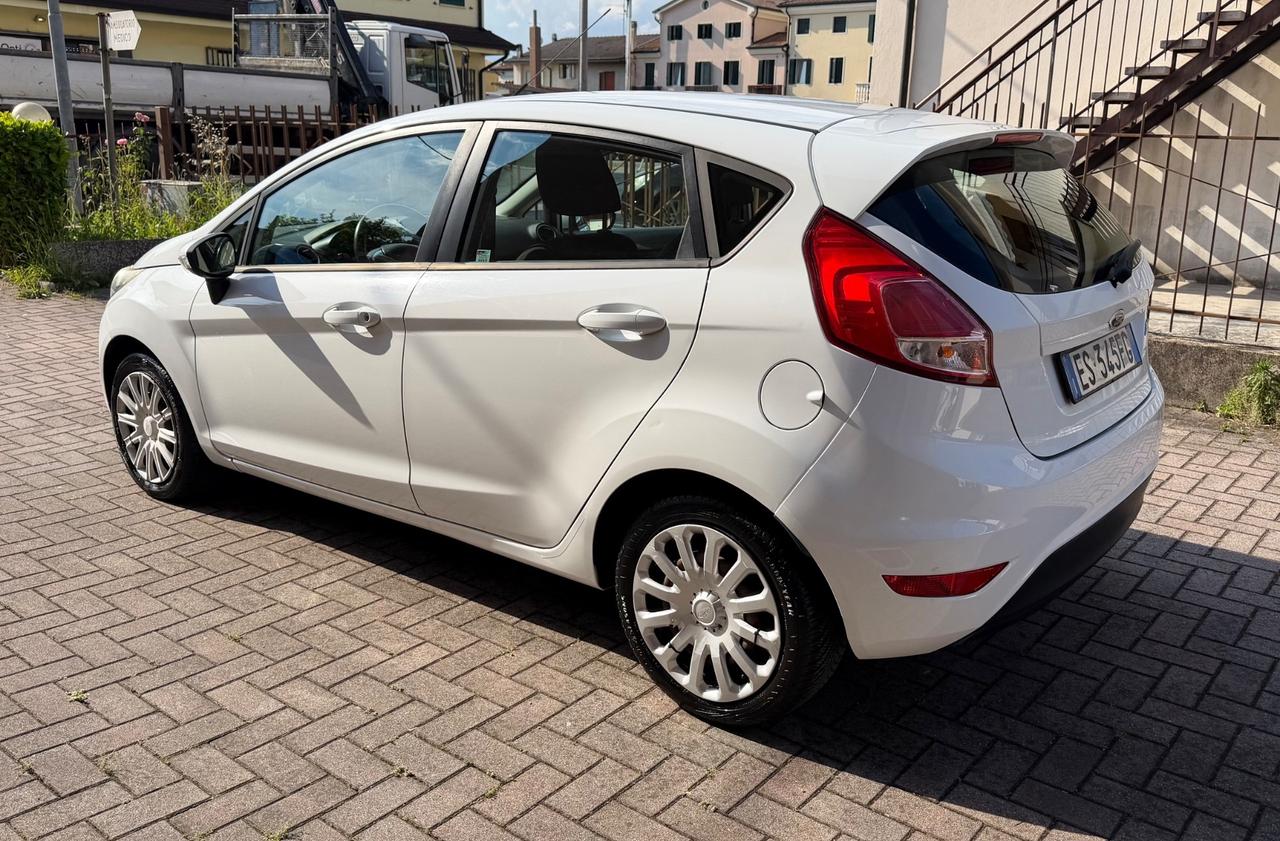 Ford Fiesta 1.2 Benzina Ok Neopatentati