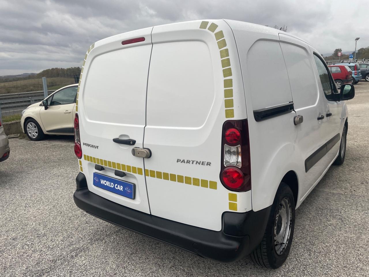 Peugeot Partner van BlueHDi 100 officina mobile