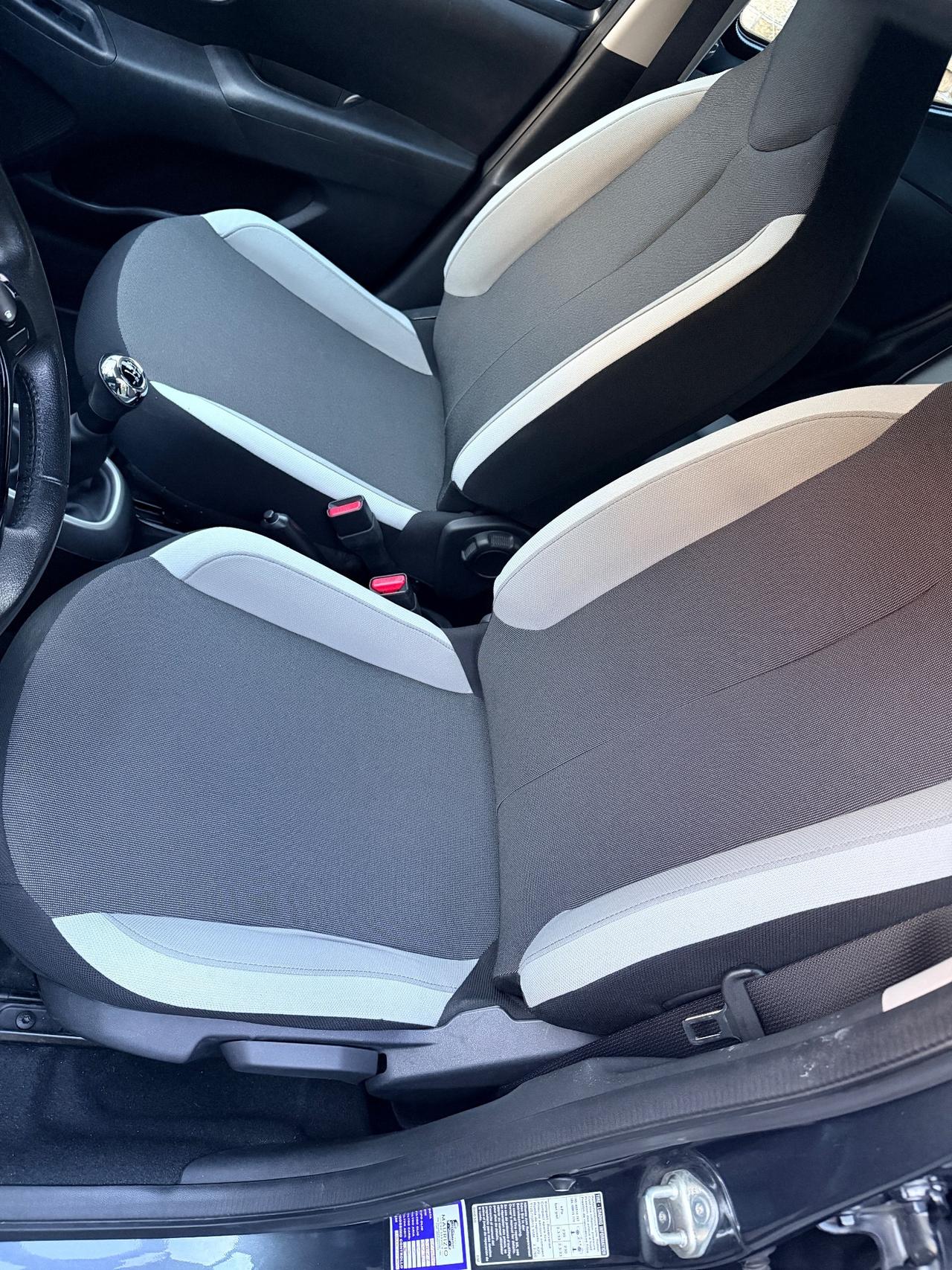 Toyota Aygo 1.0 VVT-i 69 CV 5 porte x-business