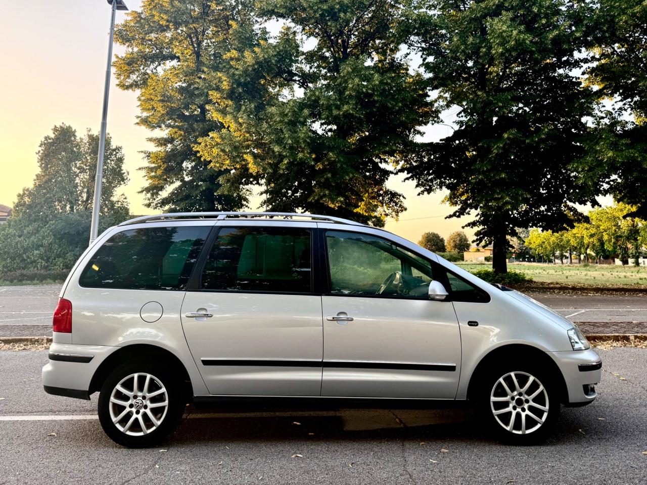 Volkswagen Sharan 1.9 TDI tip. Time