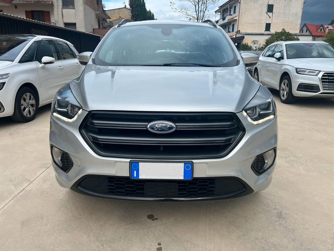 Ford Kuga 1.5 TDCI 120 CV S&S 2WD ST-Line