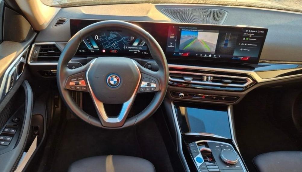 Bmw I4 35