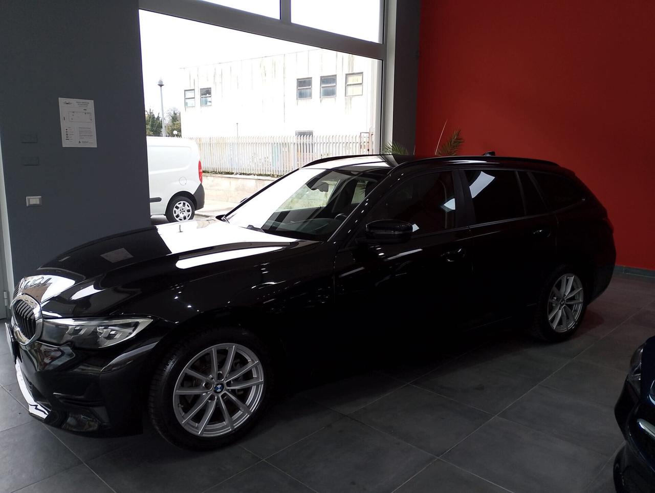 Bmw 318 D 48V Touring Business Advantage