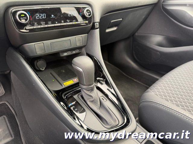 TOYOTA Yaris 1.5 Hybrid 5 porte Premium Tetto Panoramico