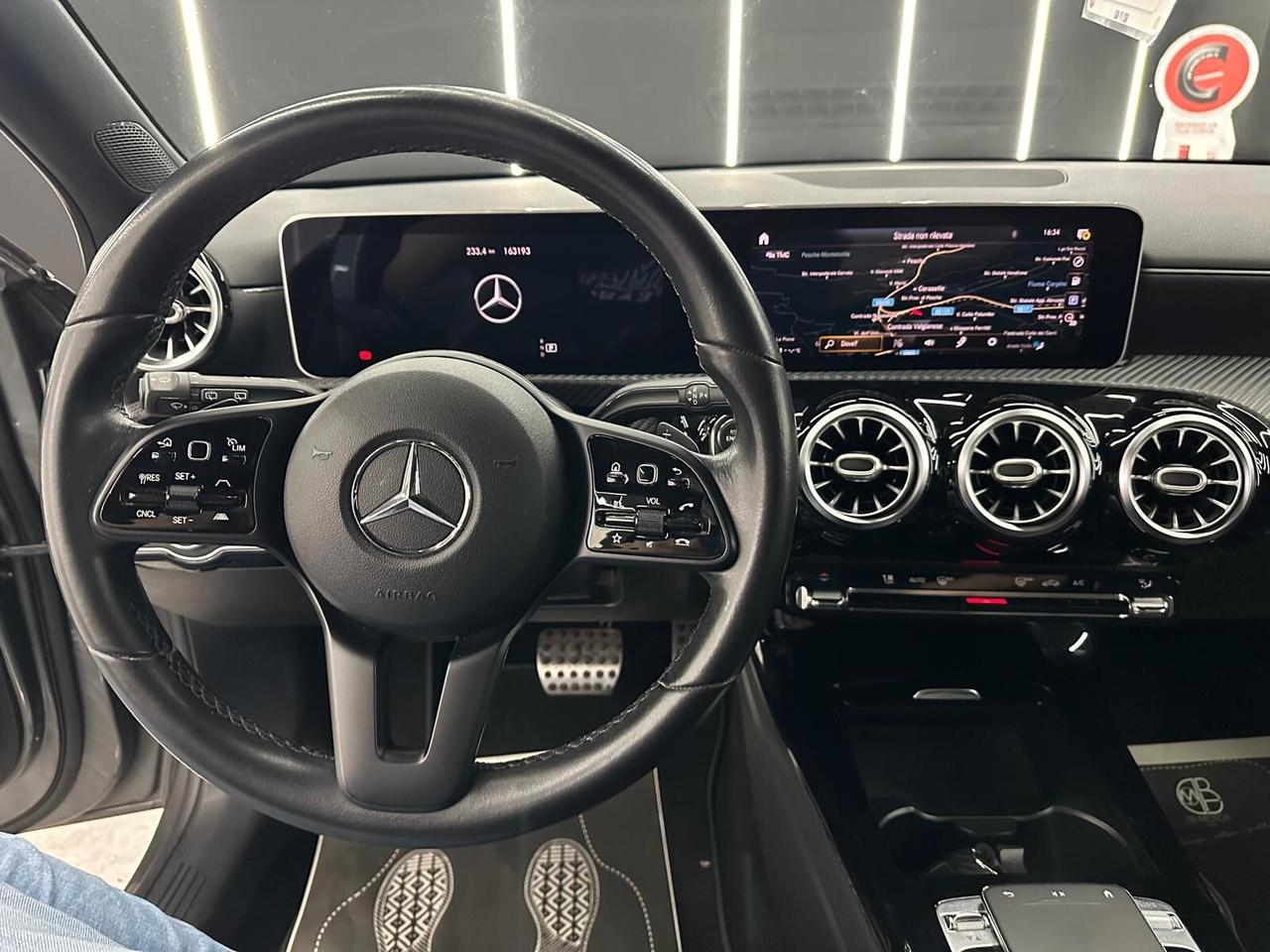 Mercedes-benz A 180 d Automatic Sport