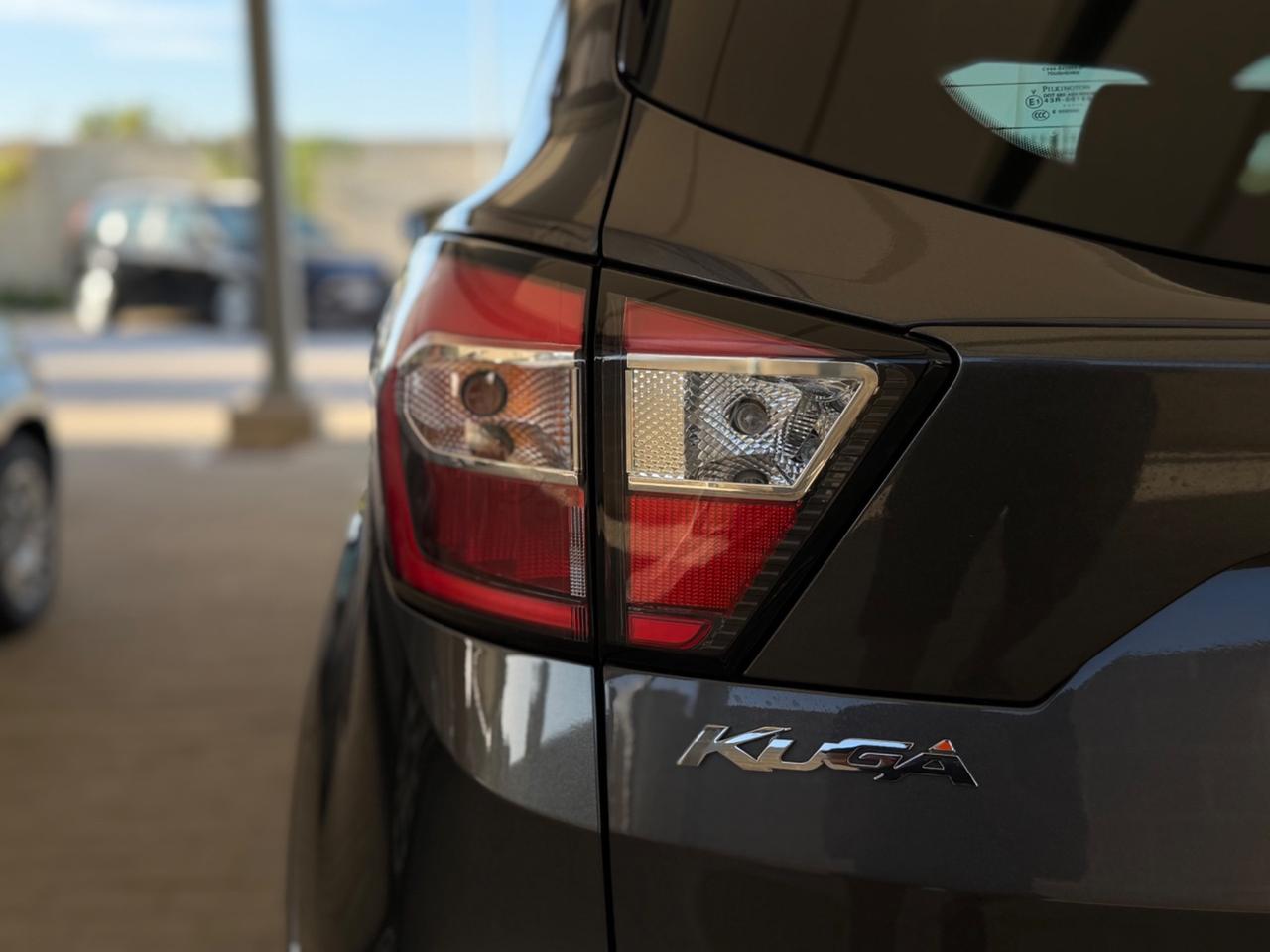 Ford Kuga 1.5 TDCI 120 CV ST-Line