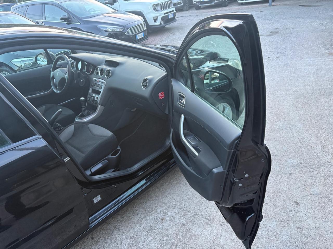 Peugeot 308 1.6 8V e-HDi KM CERTIF