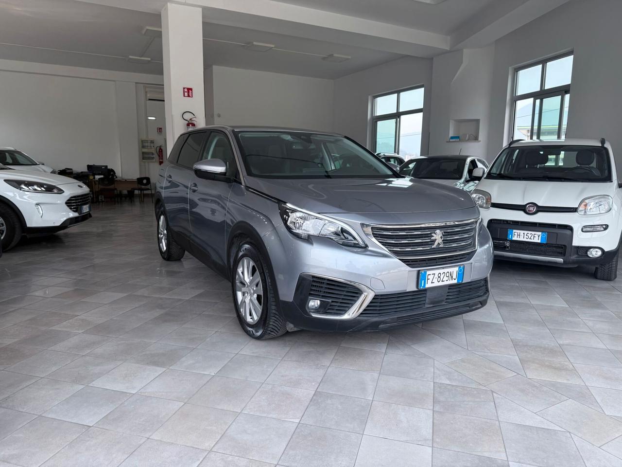 Peugeot 5008 BlueHDi 130 S&S Crossway