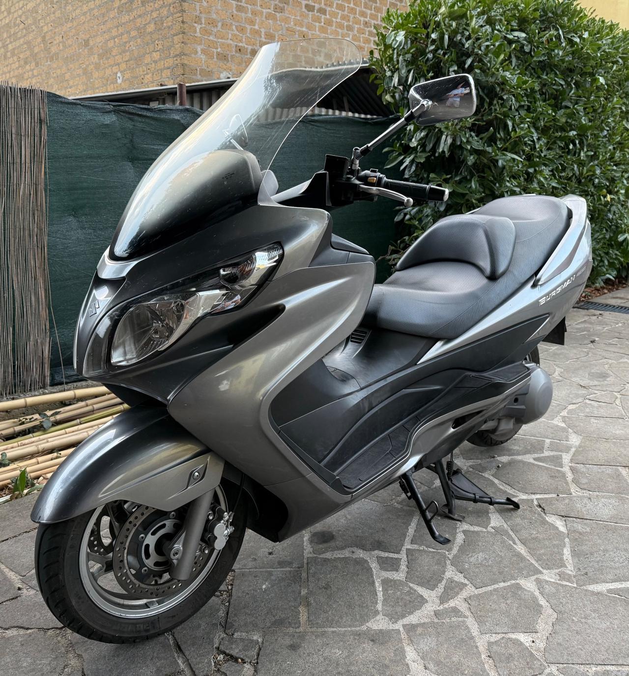 Suzuki Burgman 400 Manopole riscaldate