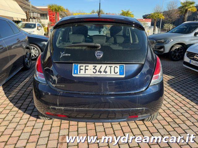 LANCIA Ypsilon 1.2 69 CV 5 porte GPL Ecochic Gold