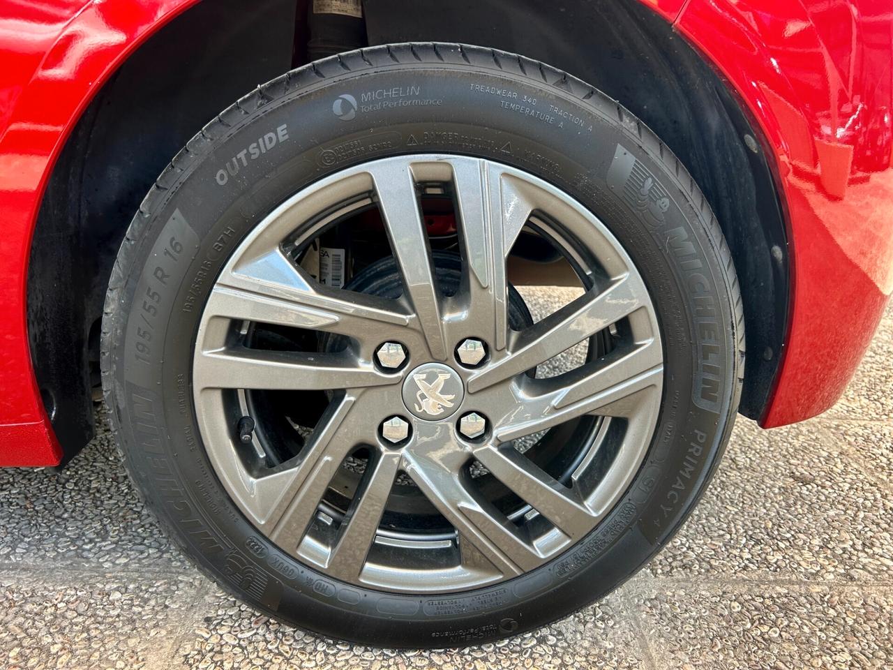 " DA VETRINA " Peugeot 208 - 75 cv 5 porte Active Pack