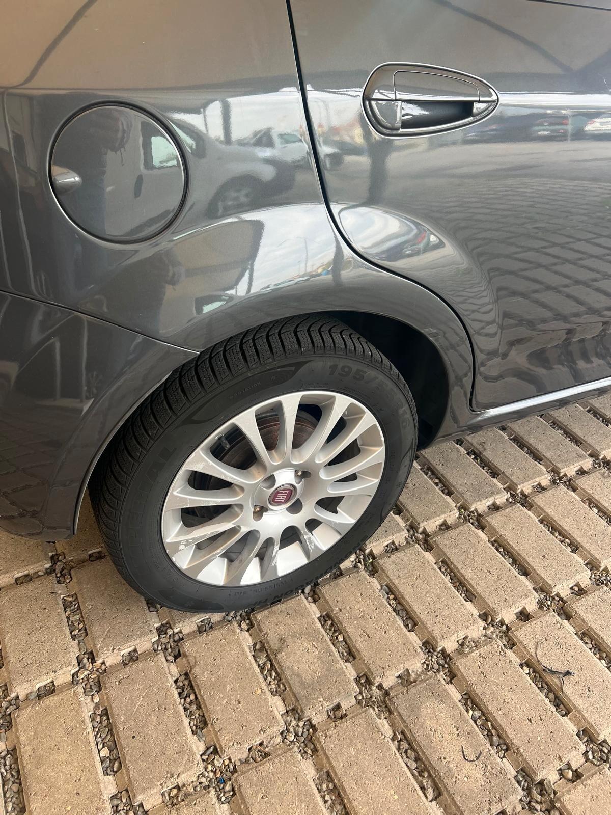 Fiat Punto 1.4 8V 5 porte Easypower Lounge