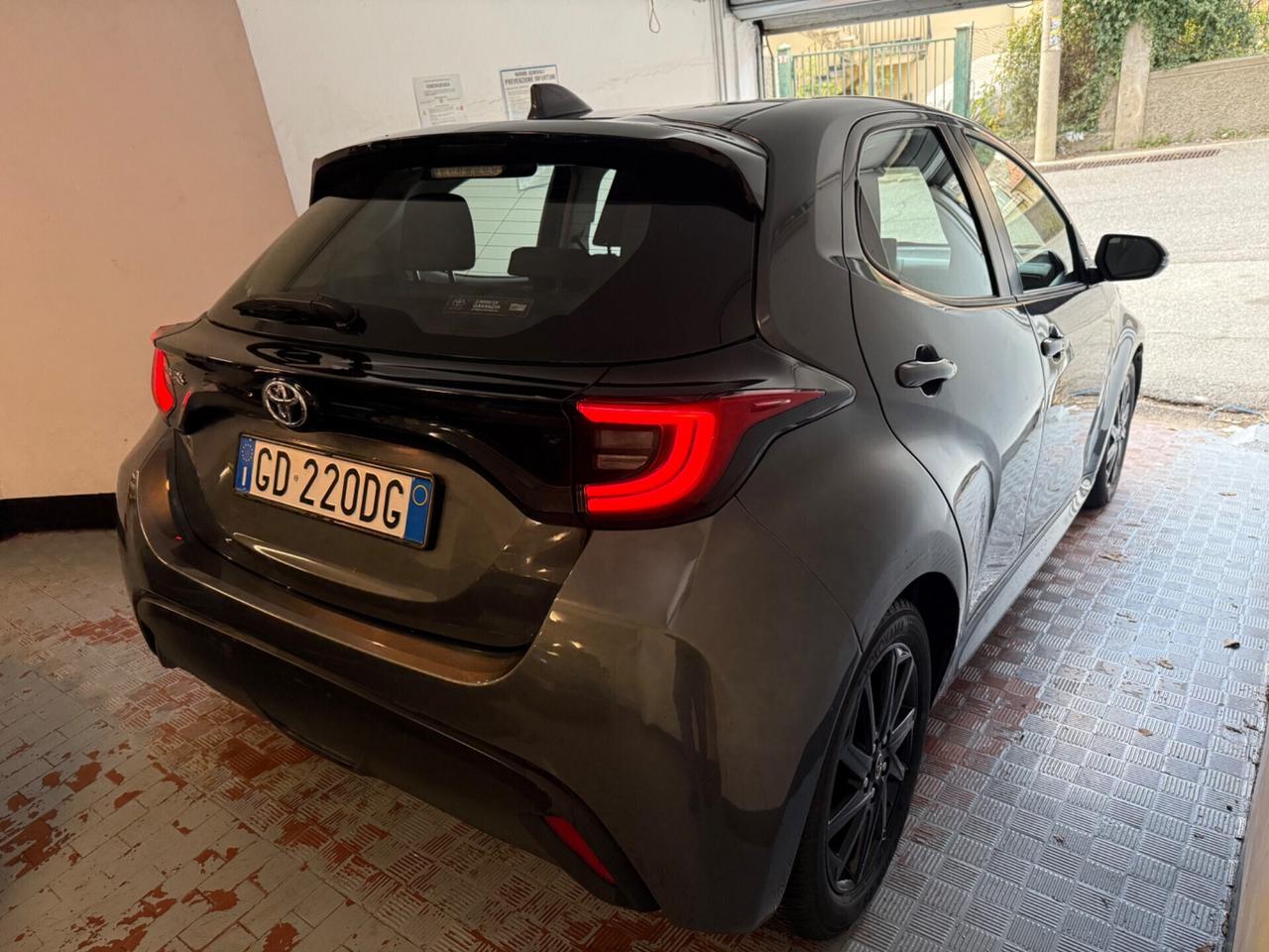Toyota Yaris 1.0 5 porte Trend
