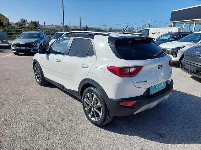 Kia Stonic 100 CV MHEV Style DesignPack Bi-color